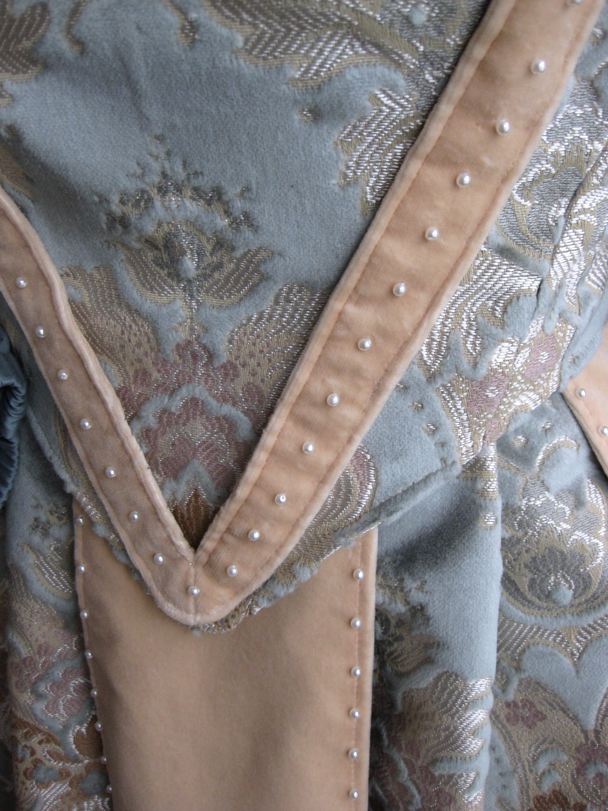 Bild: Ballkleid-Detail.